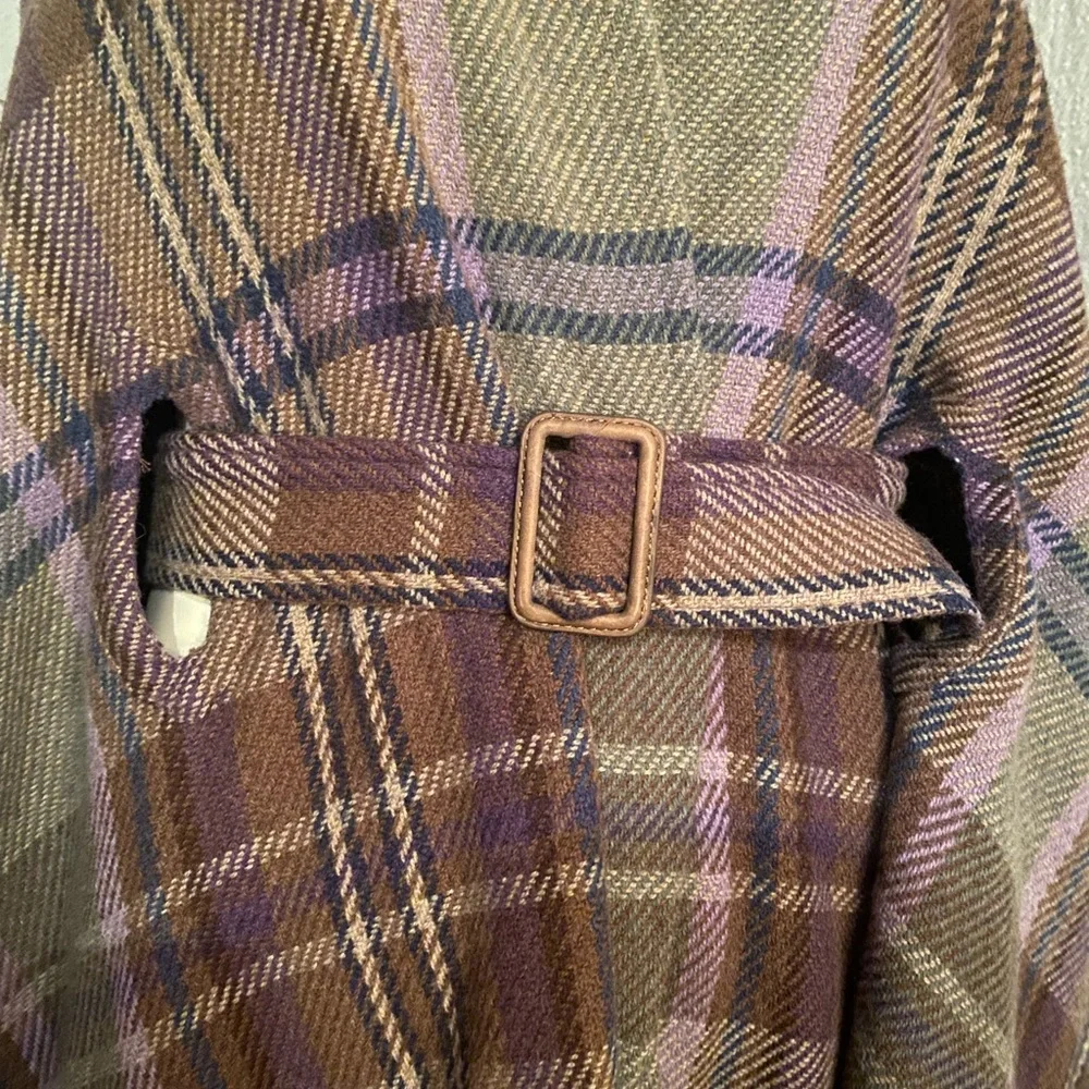 Ralph Lauren Belted Cape - Picture 8 of 10